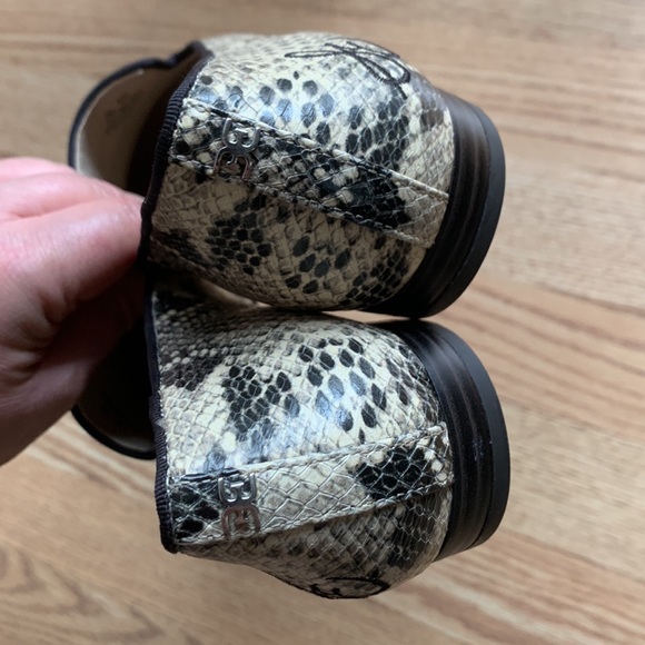 Like new Sam Edelman snake print Leather loafers - Picture 9 of 15